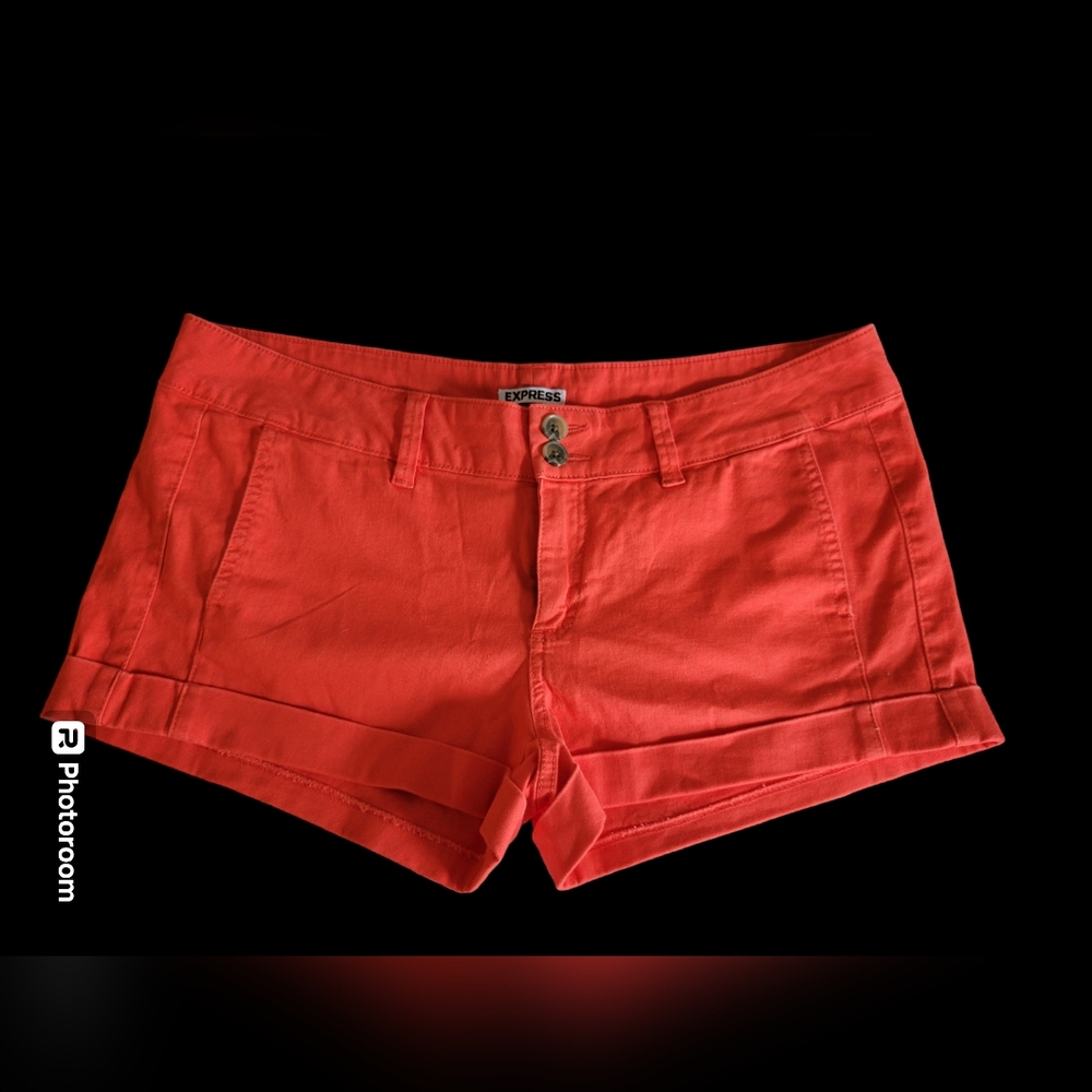 Express Shorts